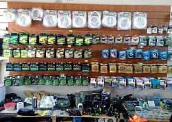 Леска, фонарики, флажки для жерлиц